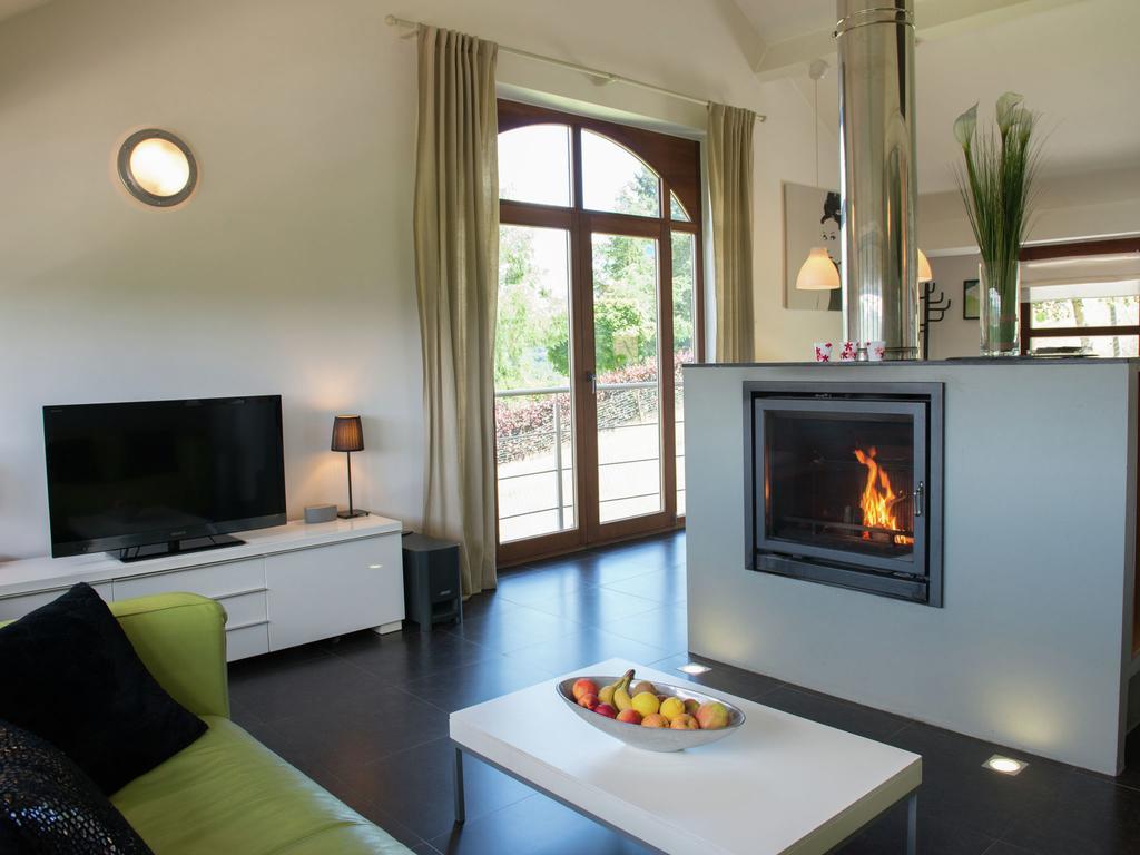 Luxury Apartment In Malmedy With Bubble Bath Exterior foto